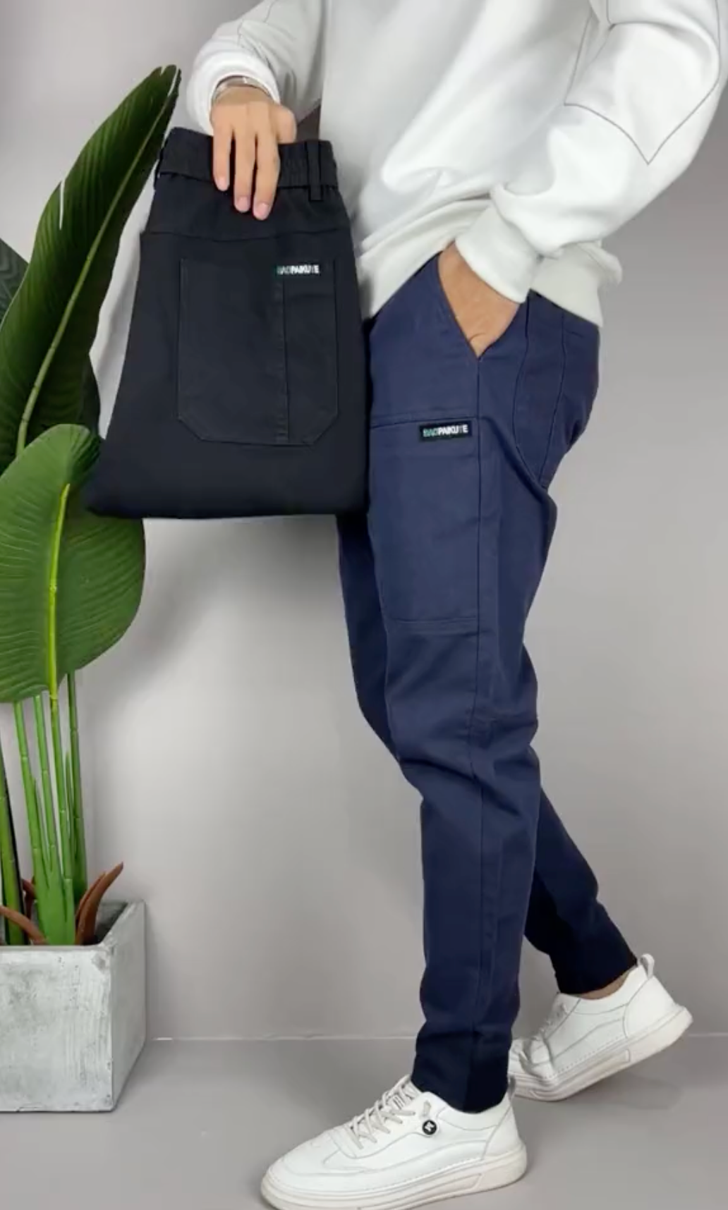 Comfortable Fit Stretch Cargo Pants