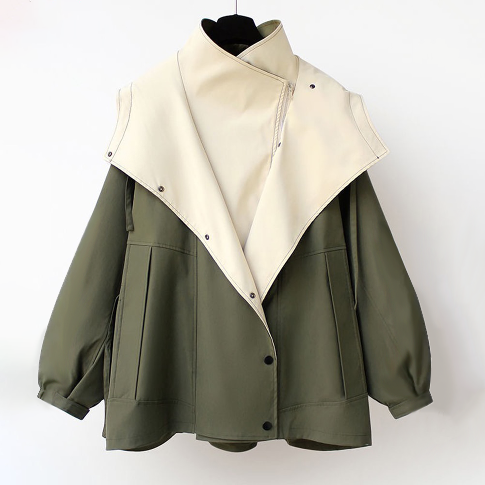 Aurelia Windbreaker Jacket