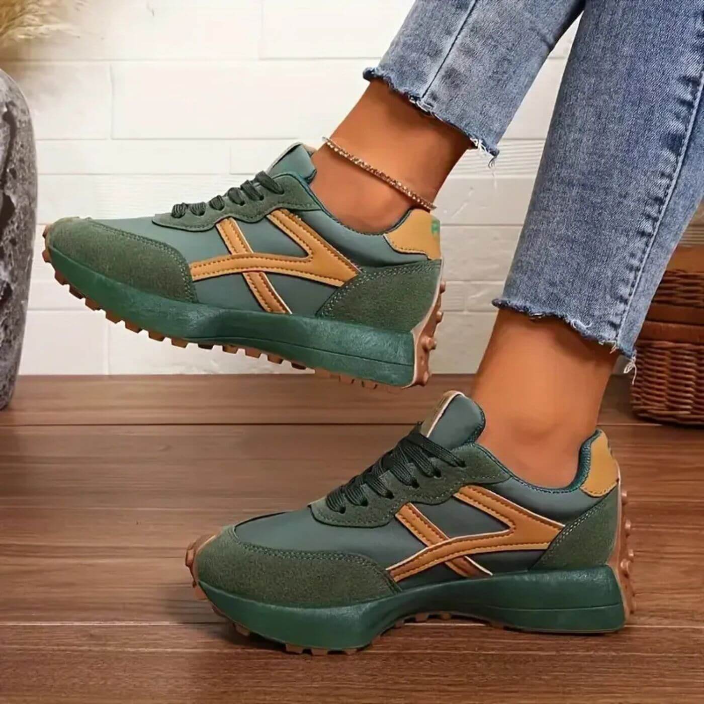 Women's Lace Up Sneakers Sporty Trainers