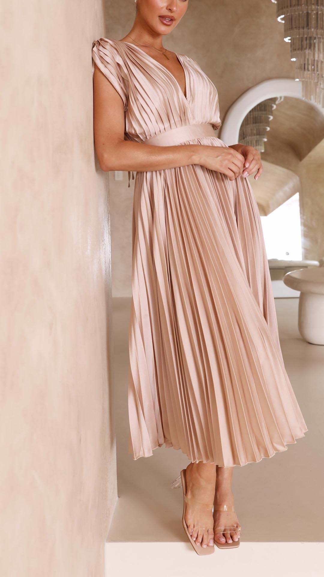Women's V-Neck Pleated Maxi Dress