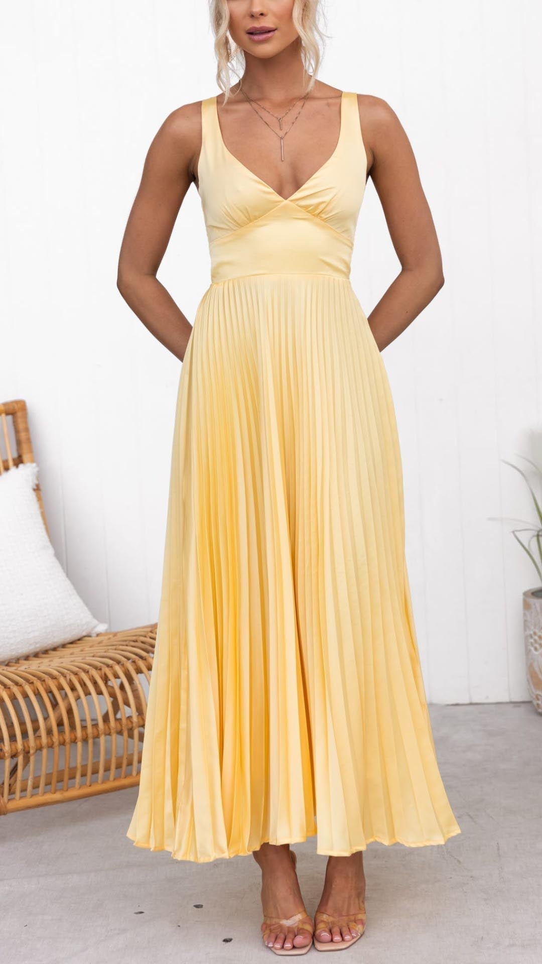 Women's Maxi Sleeveless Summer Dress Flowing Design