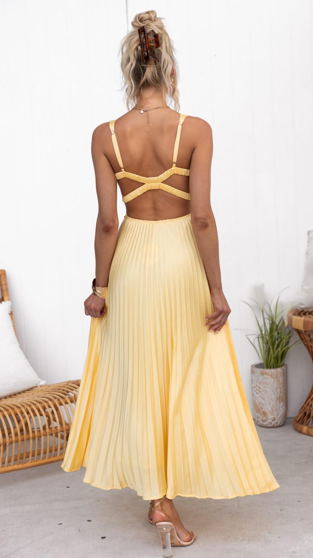 Women's Maxi Sleeveless Summer Dress Flowing Design