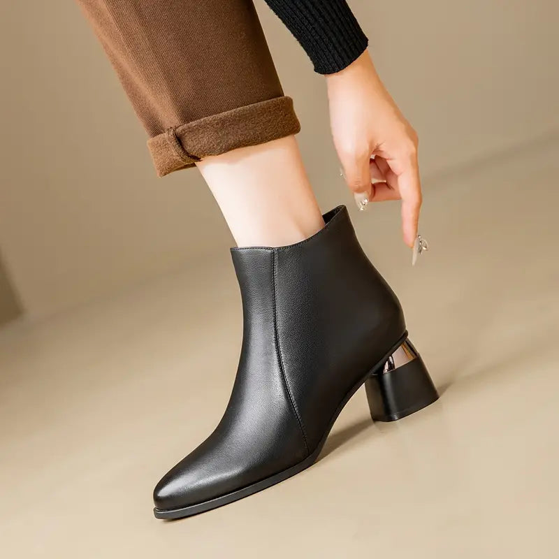 Women's Ankle Boots Block Heel Rounded Toe - VibreMode