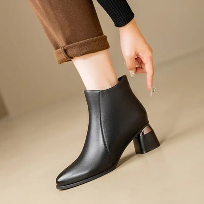 Women's Ankle Boots Block Heel Rounded Toe - VibreMode
