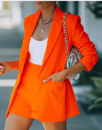 Womens Short Blazer Suit Set - VibreMode