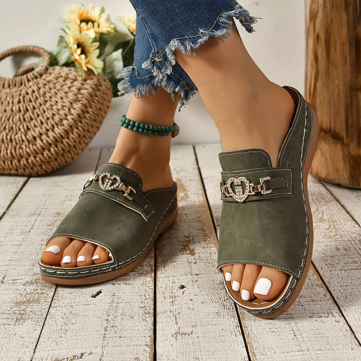 Comfortable Women's Slip On Flat Sandals