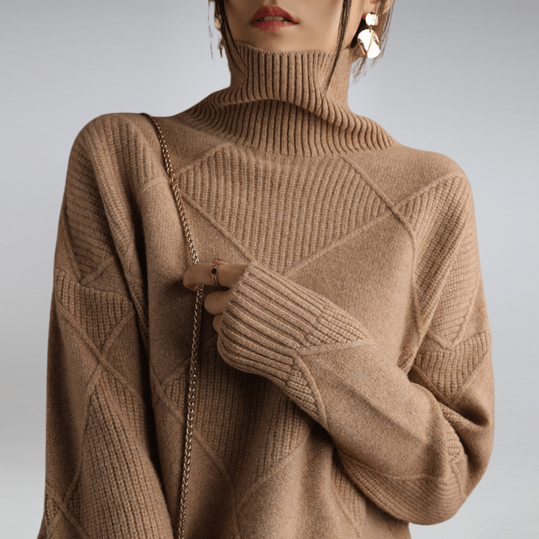 Women's Diamond Knit Sweater Textured Pattern
