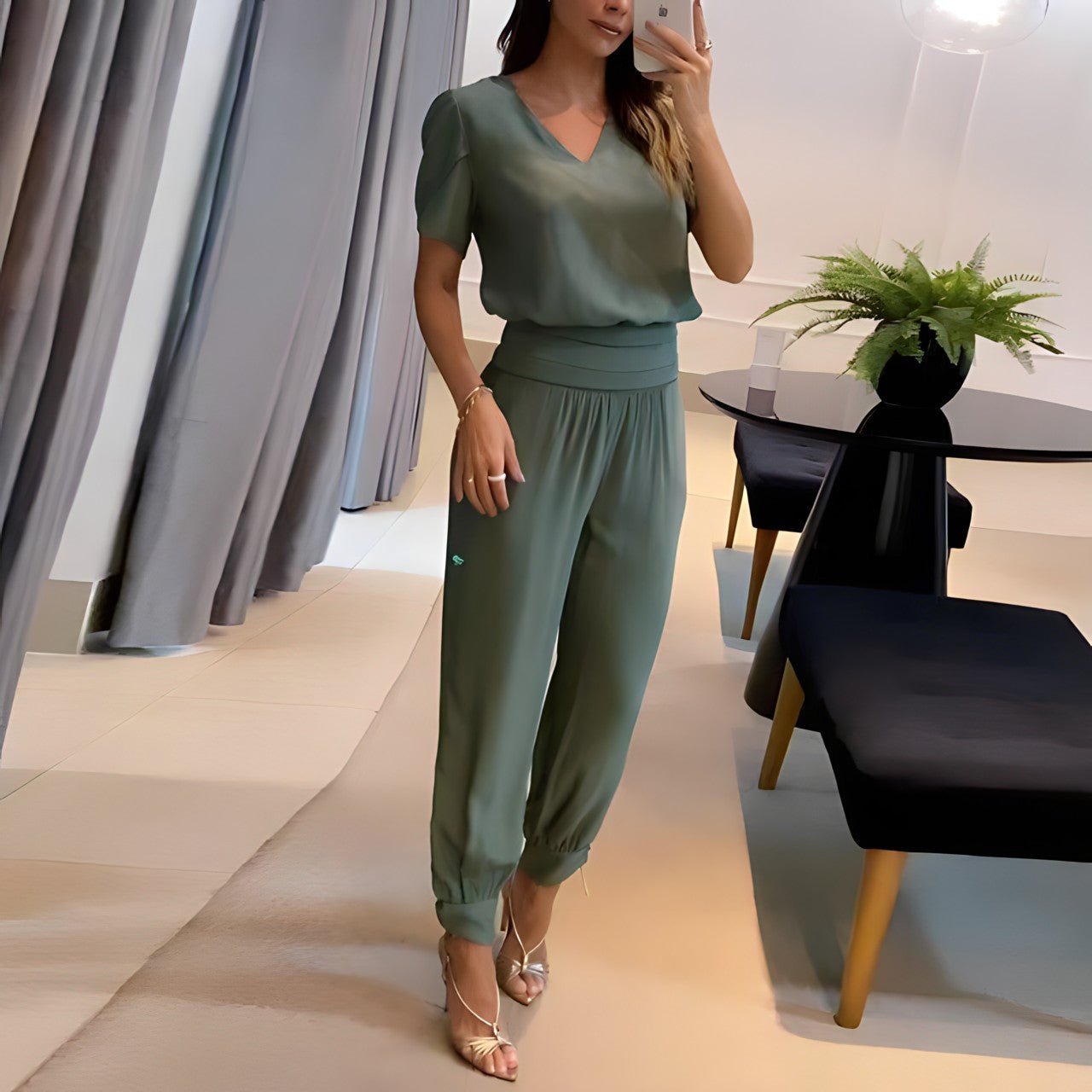 Women's Printed V-Neck Set