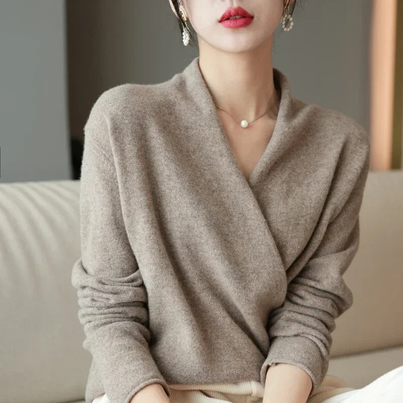Women's Wrap Pullover V-Neck Relaxed Fit - VibreMode