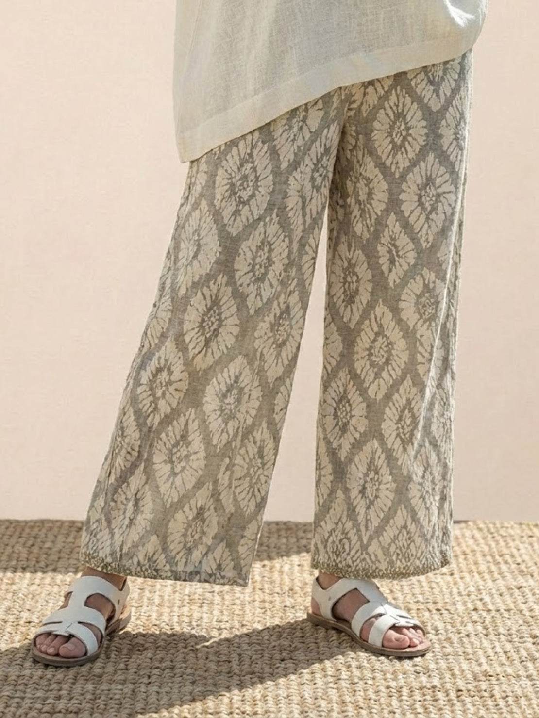Relaxed Fit Striped Pants and Top 2-Piece Outfit