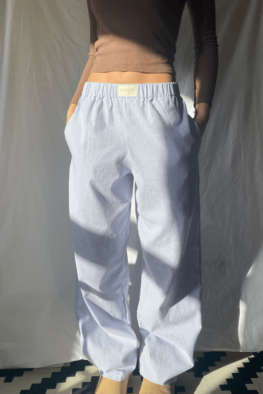 Women's Elastic Waist Pants with Side Pockets - VibreMode