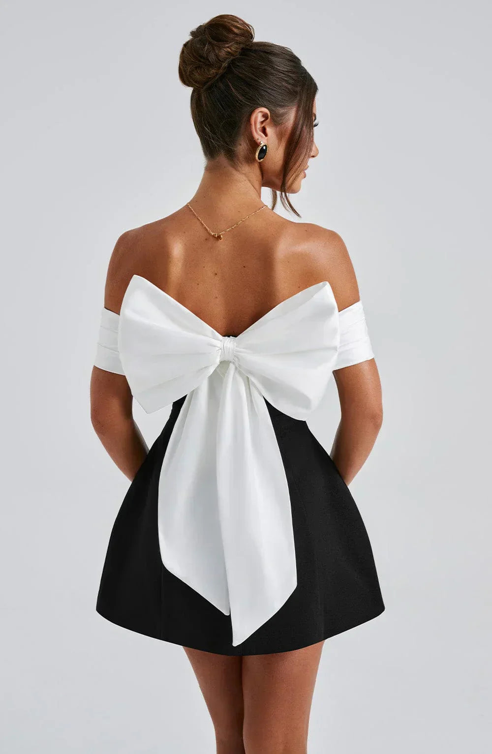 Women's Mini Dress Modern Bow Detail - VibreMode