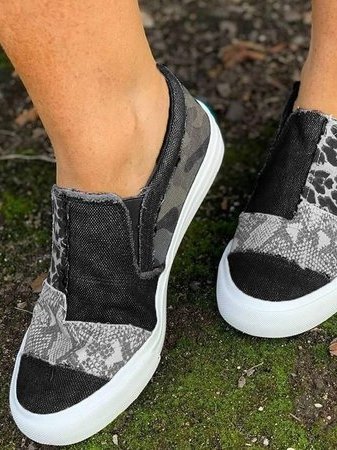 Women's Patterned Slip-On Sneakers