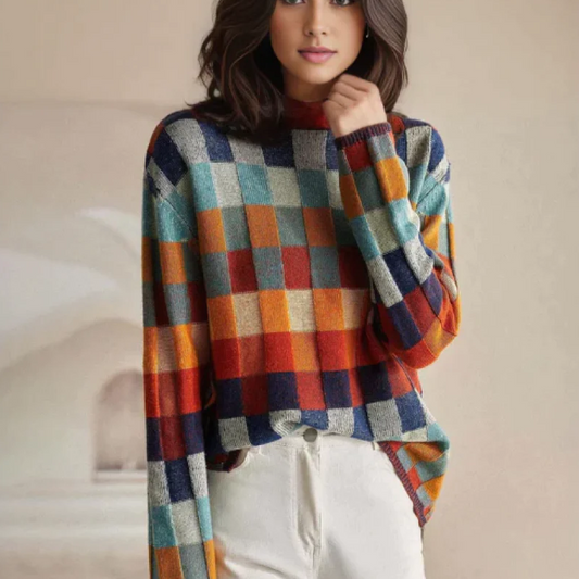 Cozy Ladies Plaid Crew Neck Sweater - VibreMode