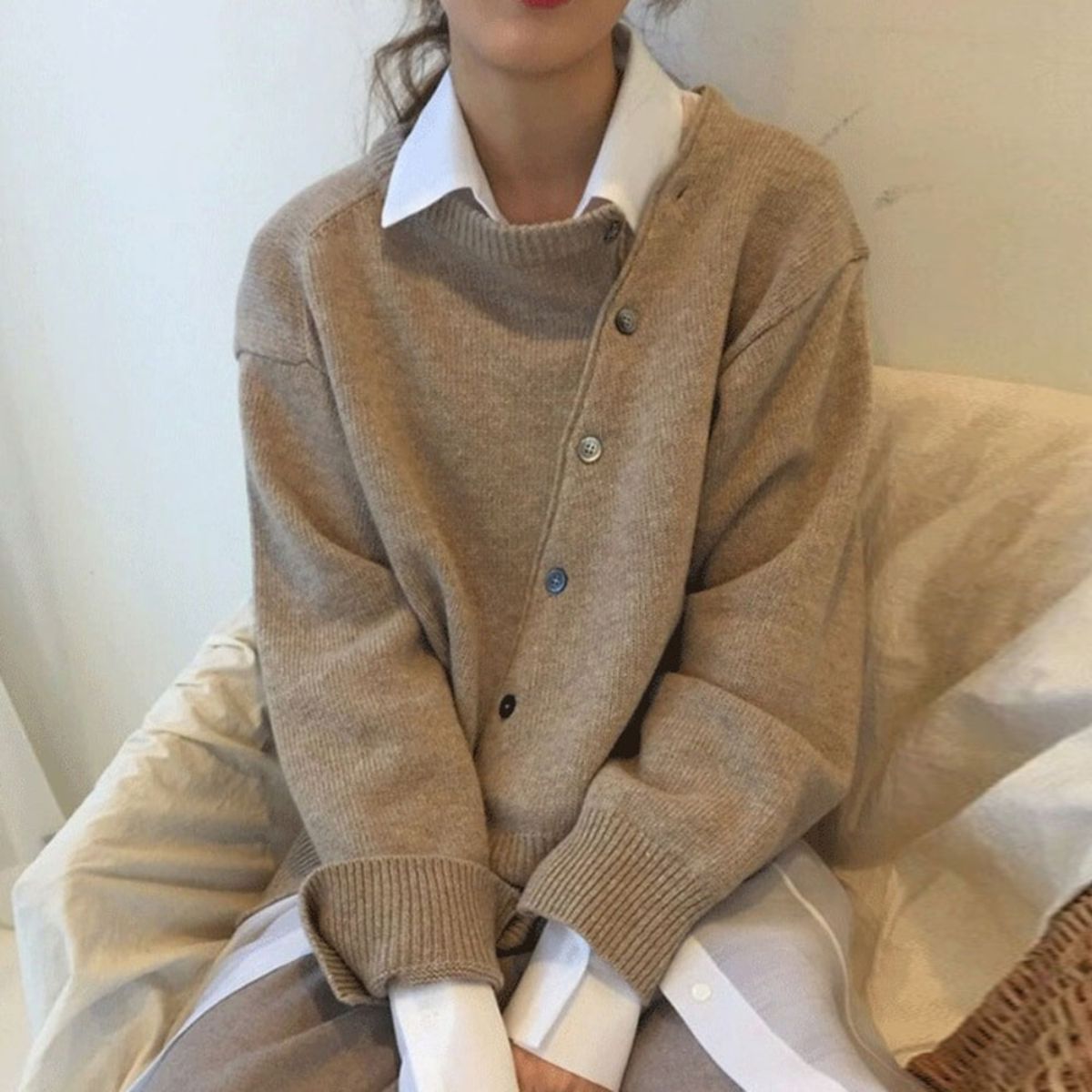 Women's Long Sleeve Cardigan Ribbed Cuffs Beige - VibreMode