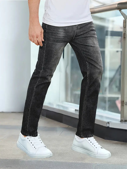 Men's Straight Leg Jeans With Pockets