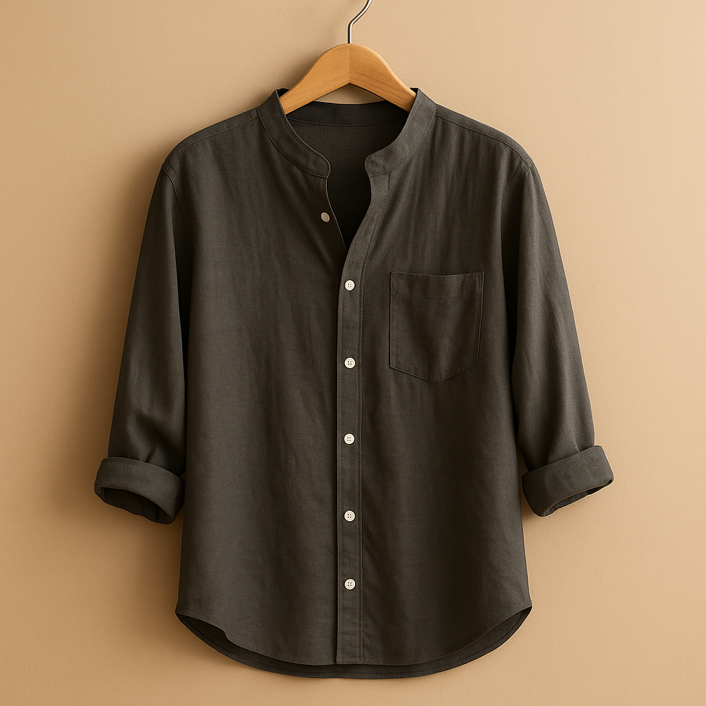 Women’s lightweight classic shirt with a tailored fit, long sleeves, and button closure, ideal for casual outfits, office wear, and formal occasions.