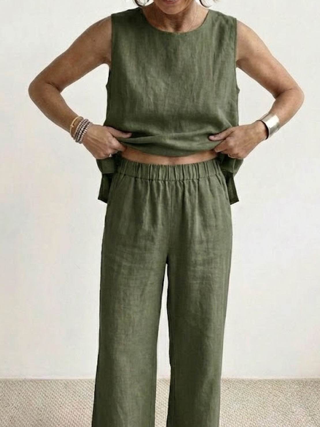 Women's Sleeveless Tank And Pants Set