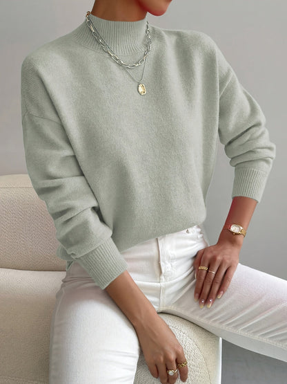 Women's Elegant Turtleneck Sweater - VibreMode