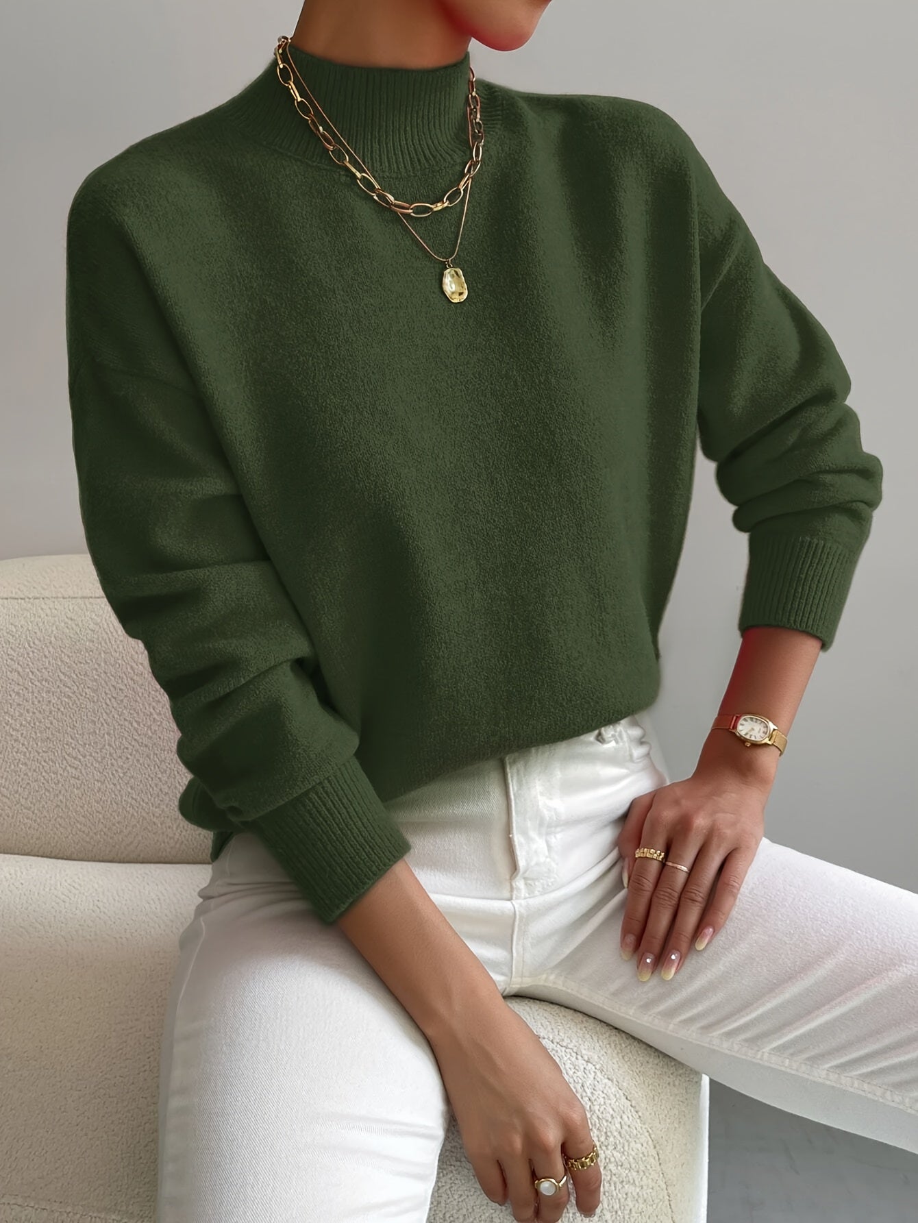 Women's Crew Neck Sweater Ribbed Edges