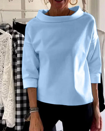 Relaxed Fit Women's Classic 3/4 Sleeve Blouse