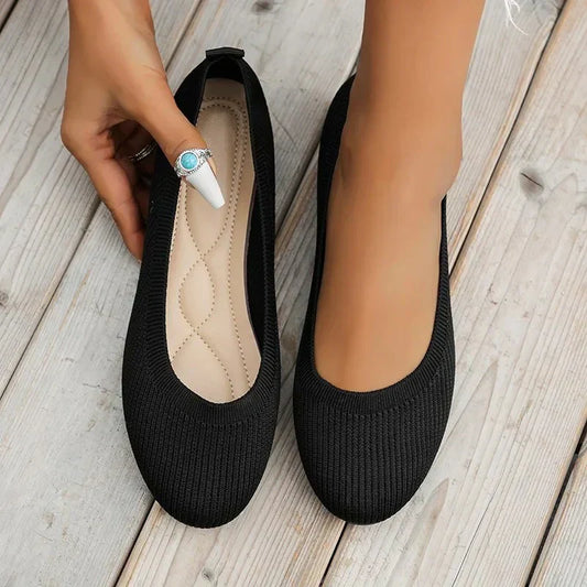 Classic Comfortable Round Toe Flat Shoes - VibreMode