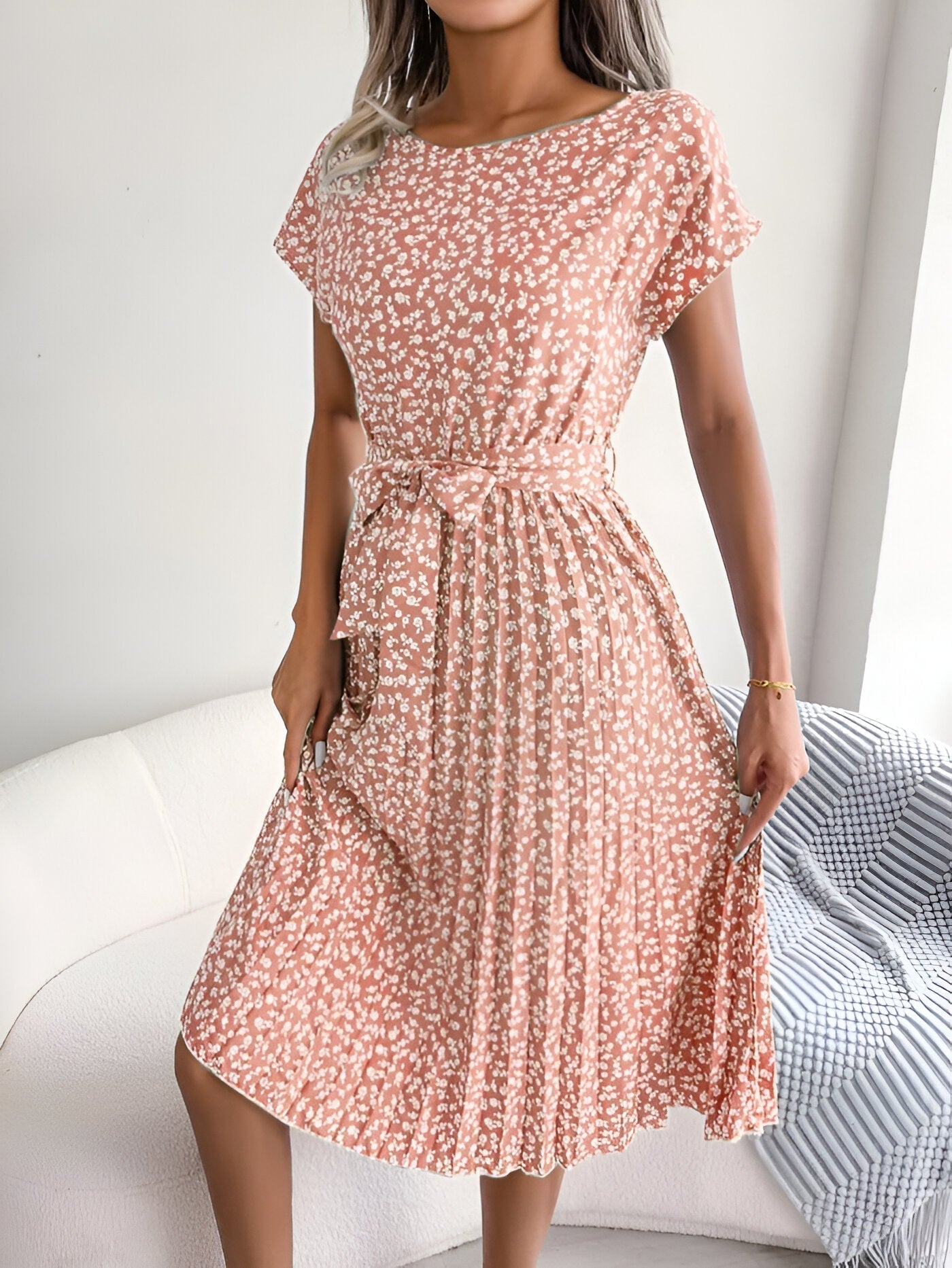 Women's Pleated Flower Dress