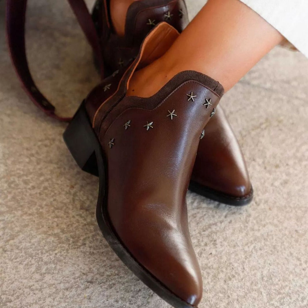 Women's Studded Ankle Boots - VibreMode