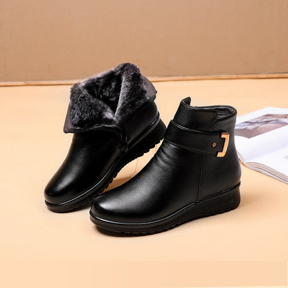 Women's Ankle Boots Rounded Toe Buckle Style - VibreMode