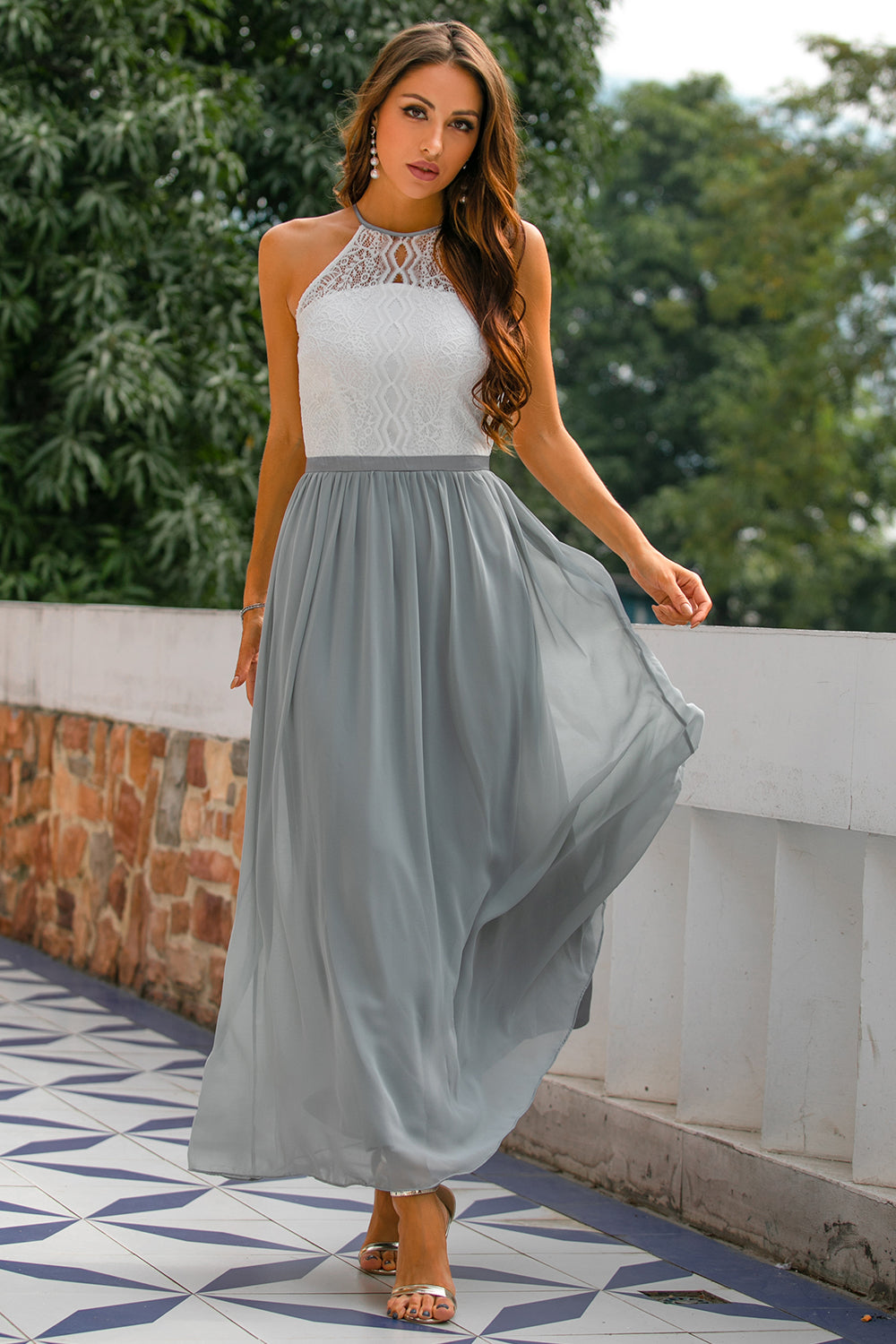 Women's Sleeveless Maxi Dress Lace Bodice Color Block