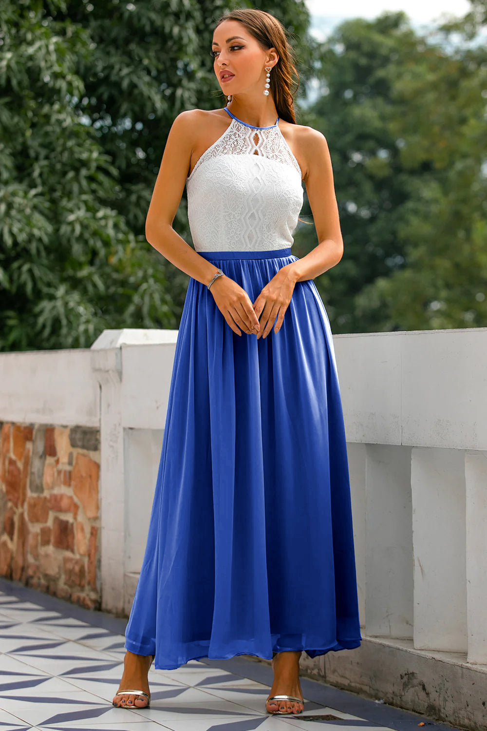 Women's Sleeveless Maxi Dress Lace Bodice Color Block