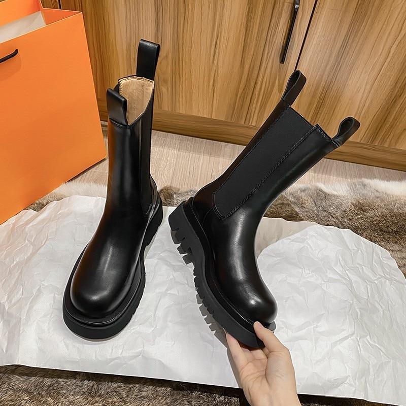 Women's Mid Calf Boots Elastic Side Panels